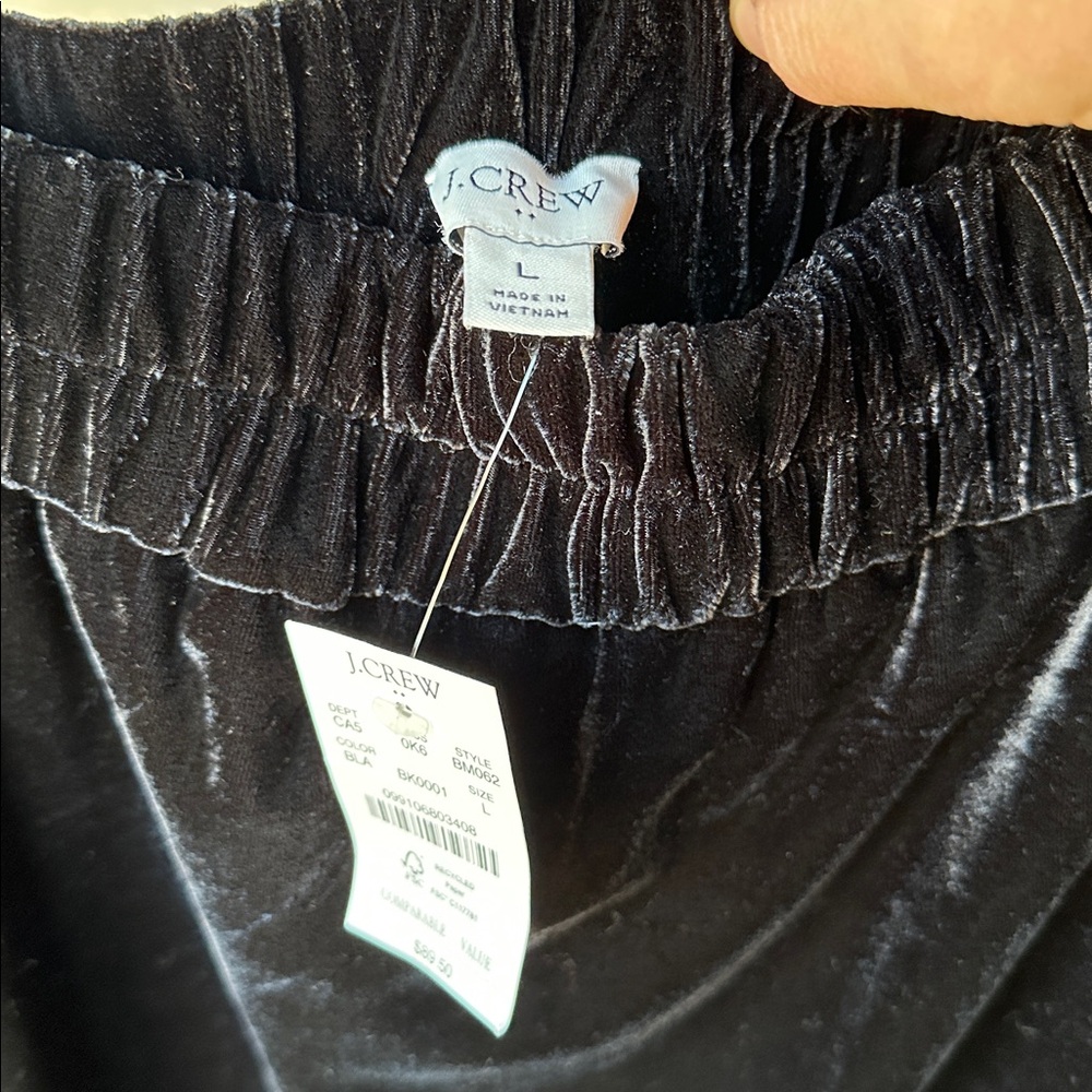 NWT J. Crew Black Velvet pull-on Skirt - Picture 5 of 5